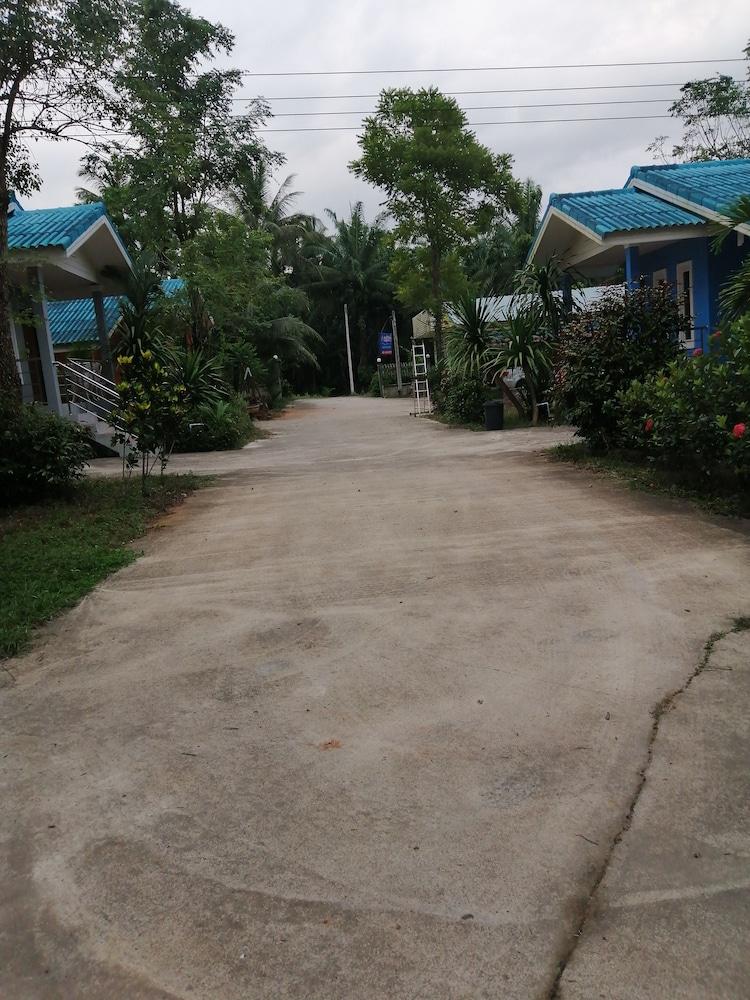 Oyo 75515 Sairung Farmstay Krabi town Exteriör bild