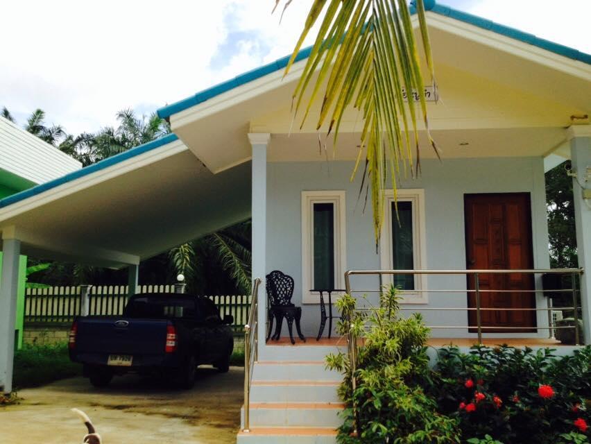 Oyo 75515 Sairung Farmstay Krabi town Exteriör bild