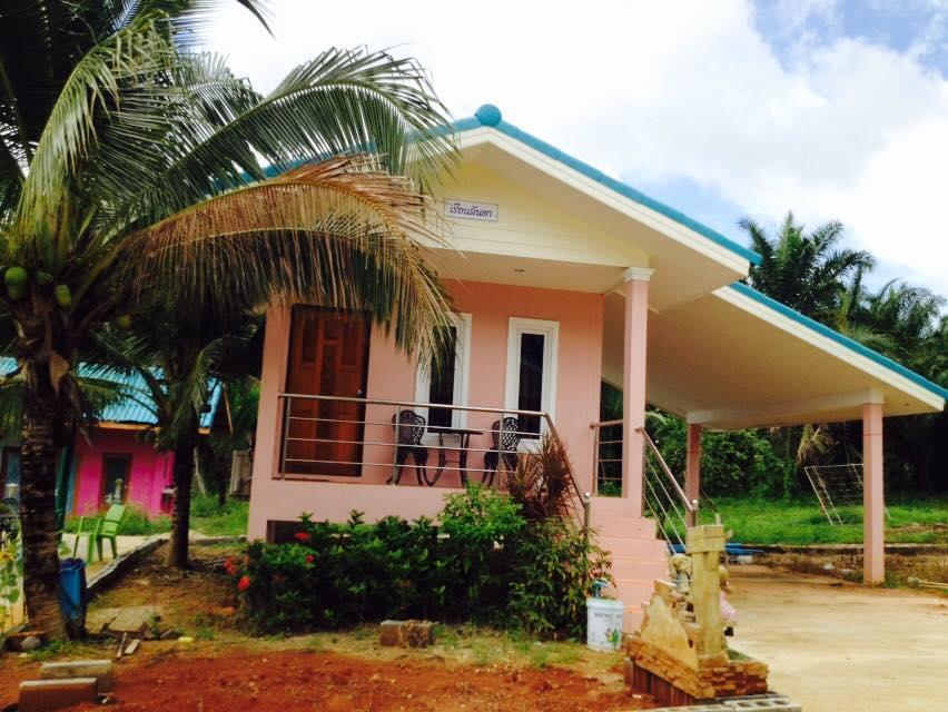 Oyo 75515 Sairung Farmstay Krabi town Exteriör bild