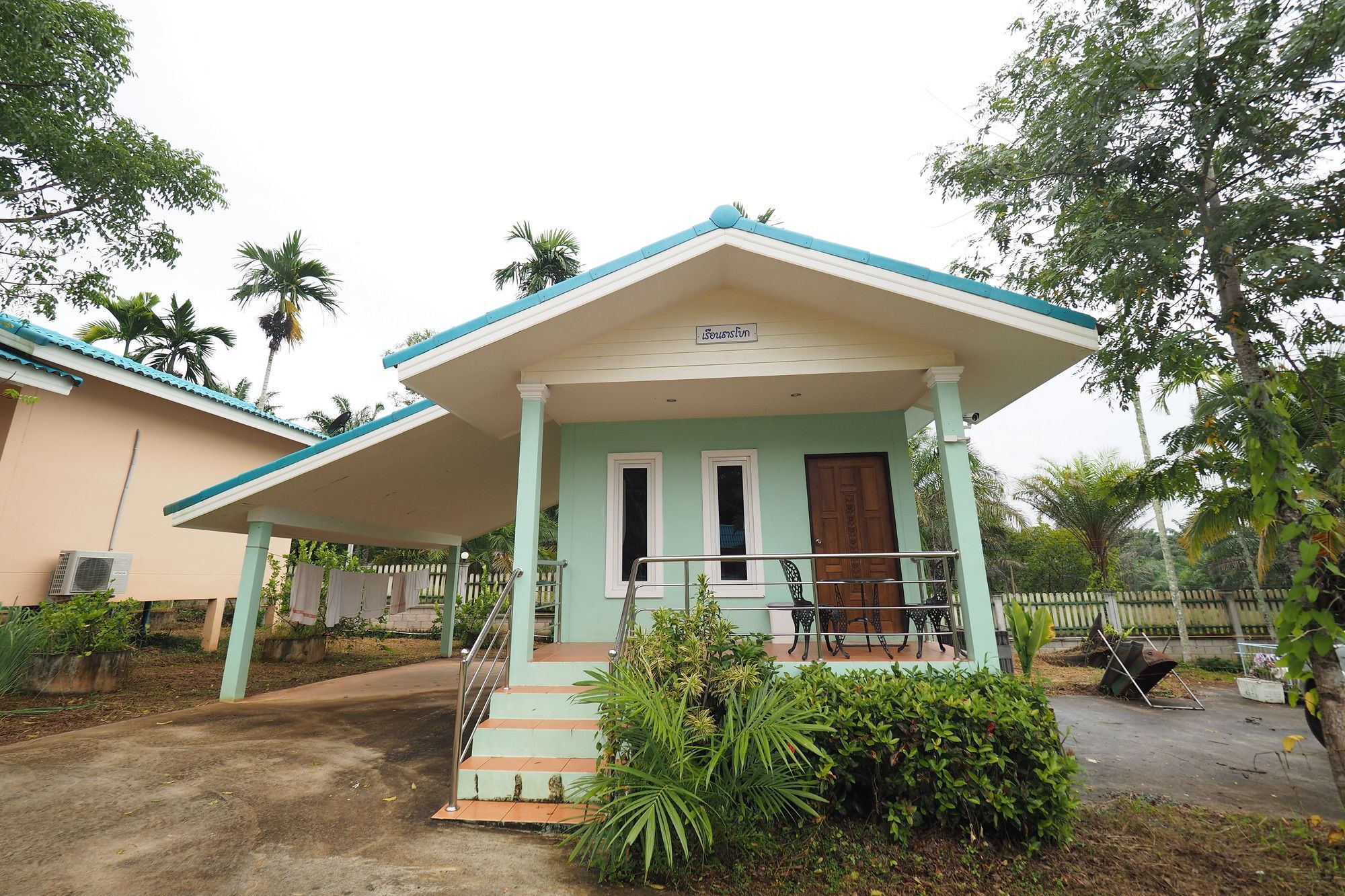Oyo 75515 Sairung Farmstay Krabi town Exteriör bild